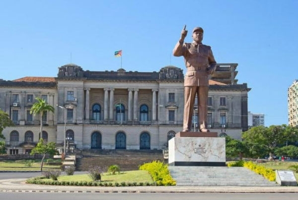 Praça da independência de maputo