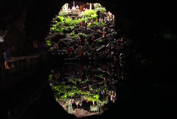 jameos del agua lanzarote